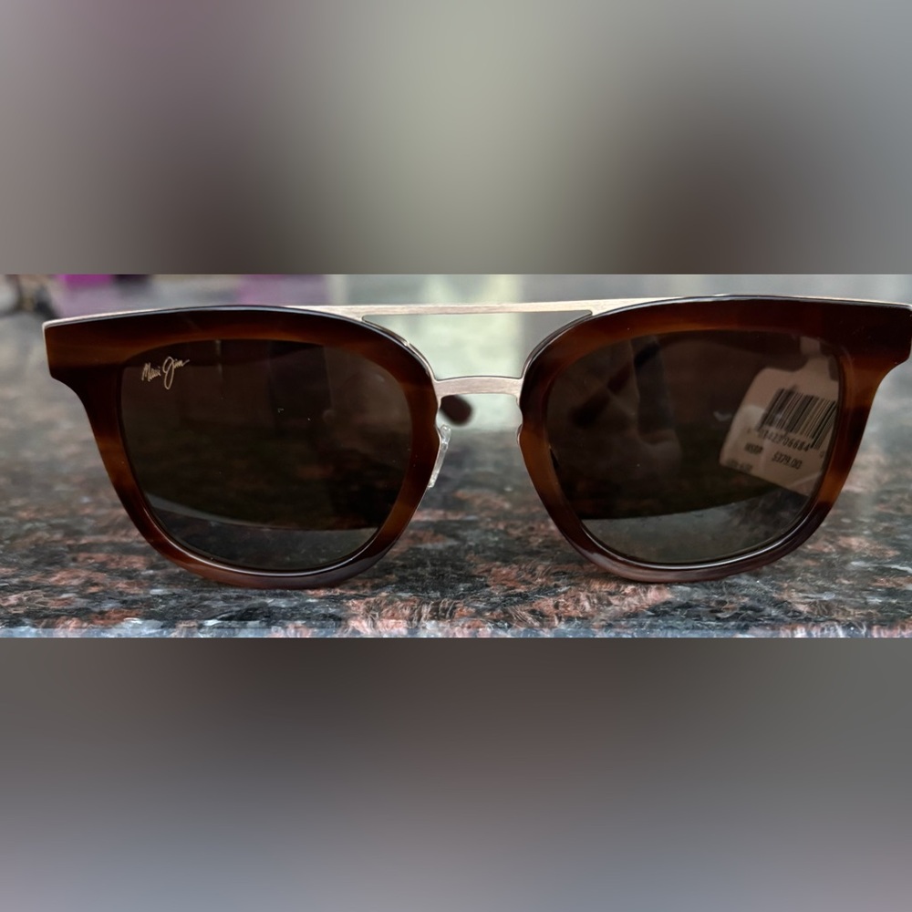 Maui Jim Sunglasses, Relaxation Mode MJ-844-10D Rootbeer, 49-22-145, Italy